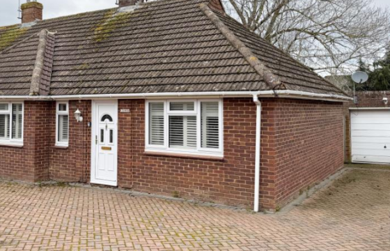 Bungalow for Improvement in Tonbridge photo